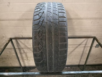 225/40R18 Pirelli Sottozero Winter 240 opona pojedynka zima 7,6mm P891
