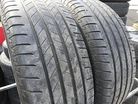 225/65R17 Bridgestone Alenza 001 para opon lato 6,8mm nr7235