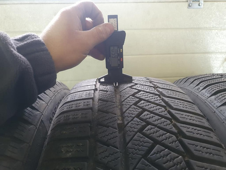 225/55R17 Continental WinterContact komplet opon zima 7,0mm nr7486