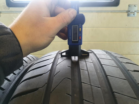 255/45R19 Pirelli Scorpion para opon lato 6,6mm nr9192