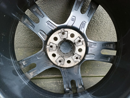 Oryginał felga 18cali BMW 1 F40 2 F44 M pakiet 8092352