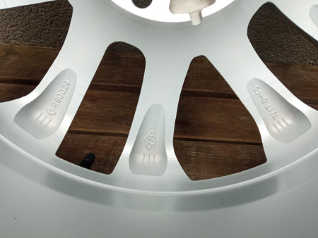 Koła 225/45R17 Toyota Auris et43 5x114,3 Hankook lato nowe