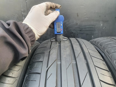 205/55R17 Bridgestone Turanza T001 komplet opon lato 6,5mm nr7600