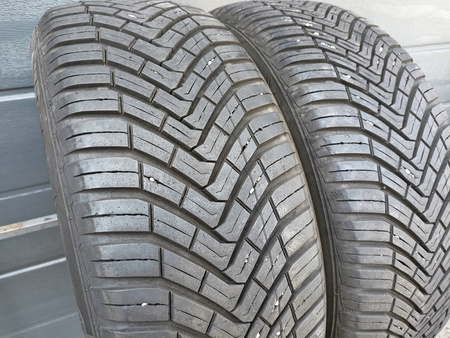 195/55R16 Continental AllSeasonContact opony całoroczne 7,6mm nr6320