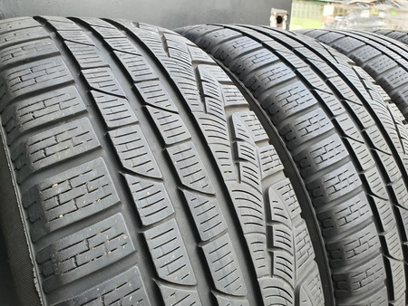 235/55R18 Pirelli Sottozero Winter 210 komplet opon zima 6,3mm nr8560