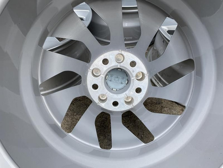 4K8 Oryginalne Felgi aluminiowe 18cali Audi A7 C7 C8 5x112 ET26