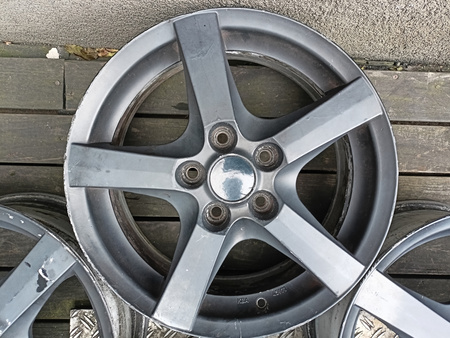 Felgi aluminiowe 16cali Audi A3 A6 Seat Leon Skoda Octavia VW