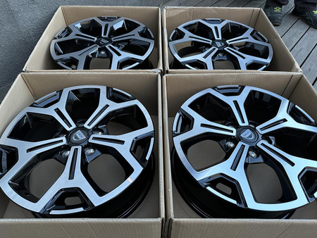 Oryginał Felgi aluminiowe 17cali Dacia Duster 5x114,3 ET50