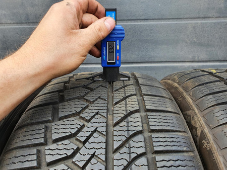 225/45R17 Goodride Z-507 XL komplet opon zima 7,2mm nr7066