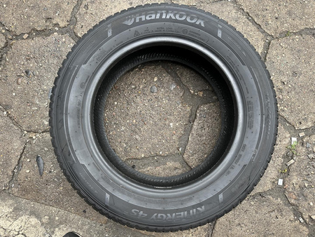 205/60R16 Hankook Kinergy 4 Seasons para opon całoroczne 6,4mm 6025