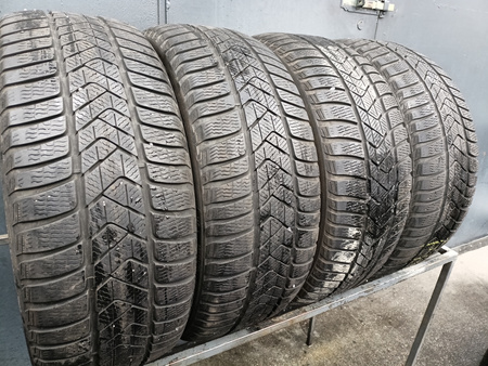 225/45R18 Pirelli Sottozero 3 XL komplet opon zima 6mm nr8910