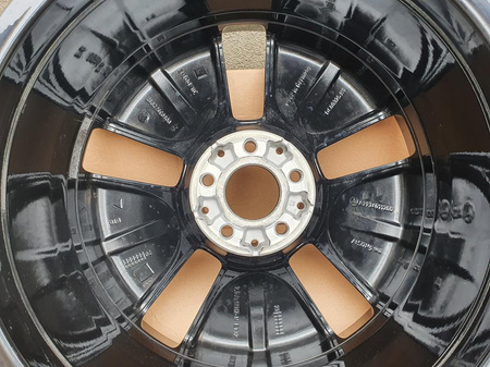 Oryginalna felga 19cali Mercedes EQC W293 ET32 A2934011200