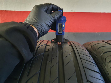 225/55R18 Bridgestone Turanza 001 para opon lato 6,2mm 8605