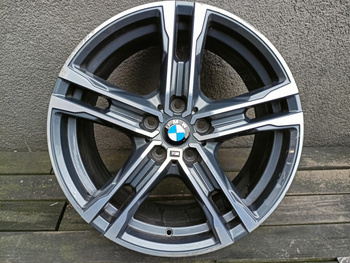 Oryginał felga 18cali BMW 1 F40 2 F44 M pakiet 8092352