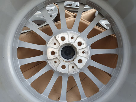 Oryginał felgi 18cali BMW G30 G31 G11 G12 5x112