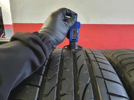 235/55R19 Bridgestone Dueler HP Sport komplet opon lato 7,1mm nr9422