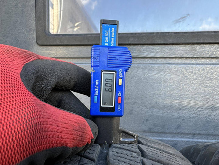 235/70R16 Falken HS449 EuroWinter komplet opon zima 6,0mm nr6044