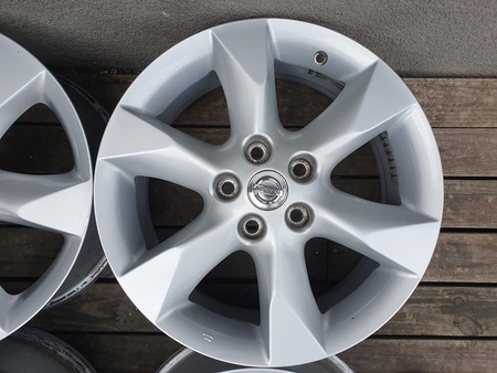 Oryginał felgi 17cali Nissan Qashqai Juke Leaf X-Trail 5x114,3