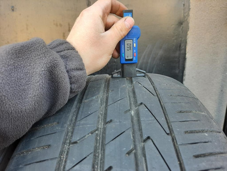 235/50R19 Hankook Ventus S1 Evo2 SUV komplet opon lato 6,2mm nr9247