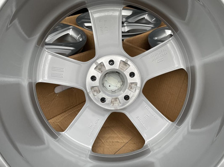 Oryginał Felgi 20cali 8R0 Audi Q5 SQ5 A4 B8 A6 C7 A8 ET33 5x112