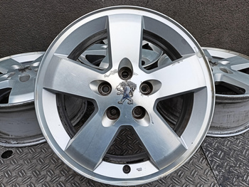 Oryginał felgi 16cali Peugeot 407 407SW Hortaz 16 5x114,3