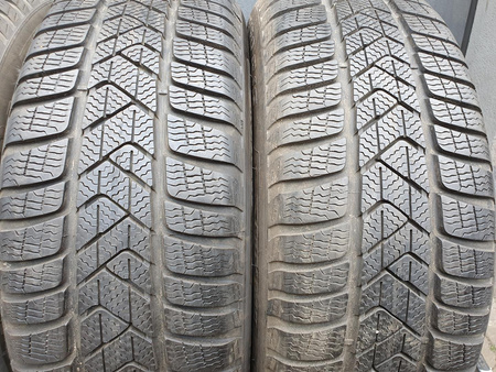 205/60R16 Pirelli Sottozero 3 XL komplet opon zima 7,8mm nr6008