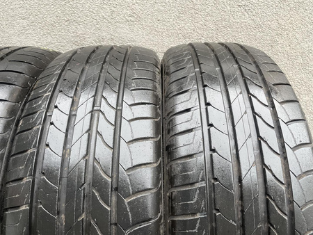 235/60R17 Goodyear EfficientGrip komplet opon lato 7,0mm nr7252