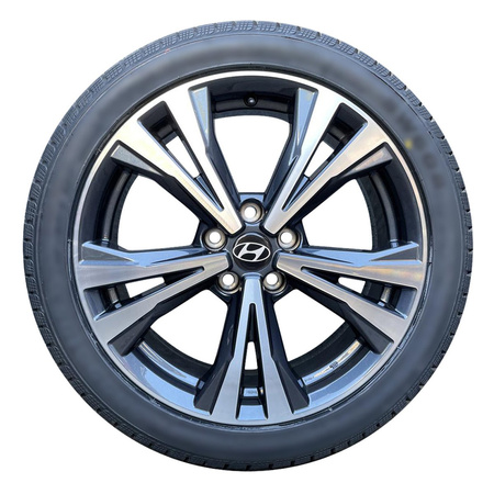 Koła 235/60R18 Hyundai Santa Fe 5x114,3 et35 Nokian zima nowe