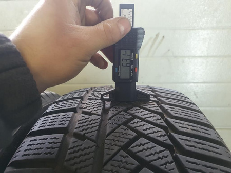 225/55R17 Continental WinterContact komplet opon zima 6,5mm nr7487