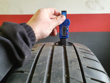 225/55R18 Bridgestone Turanza T005 XL para opon lato 4,2mm nr8697