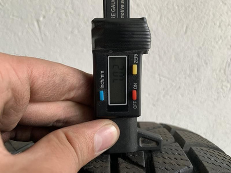 185/60R15 Hankook Winter Icept RS Para 2sztuki Opon Zima 7mm 1555