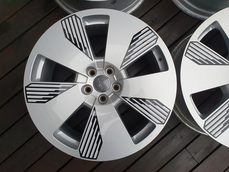 Oryginał felgi 19cali Audi E-Tron 4KE Q7 A4 A5 A6 A7 A8 Q5 S6 S7 S8