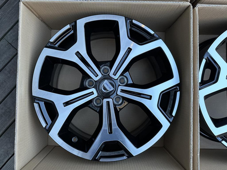 Oryginał Felgi aluminiowe 17cali Dacia Duster 5x114,3 ET50