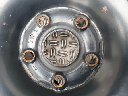 Oryginał felgi stalowe 15cali VW Multivan Audi 100 200 A3 A4 A6