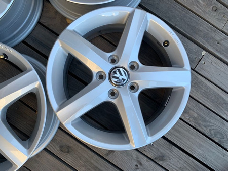 5G0 Oryginał Nowe Felgi 16 5x112 Vw Tiguan Golf 7 Touran Passat Sharan