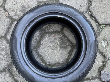 235/55R18 Pirelli Sottozero 2 komplet opon zima 6,5mm nr8808