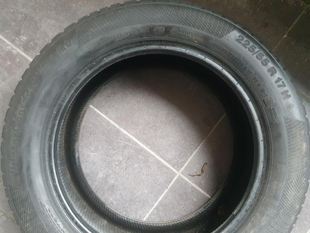 225/55R17 Continental WinterContact komplet opon zima 7,4mm nr7574