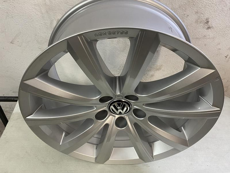 Oryginał nowa felga Vw Touareg 760071498 18 cali 5x112 ET25