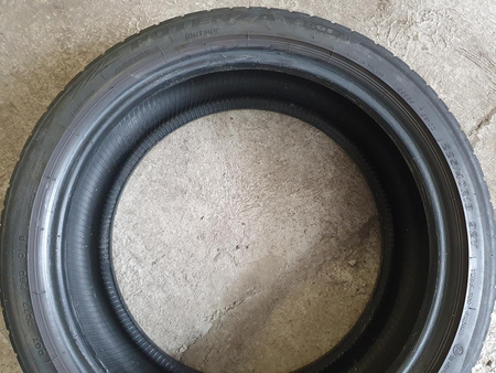 225/40R18 Bridgestone Potenza S001 para opon lato 4,0mm nr8746