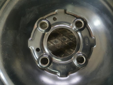 Oryginał felgi stalowe 15cali Renault Twingo 3 5,5x15 5,0x15 4x100