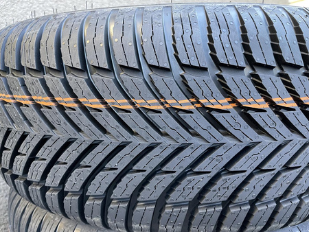 Koła 205/55R16 Renault Latitude 5x114,3 Nokian całoroczne