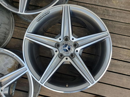 Oryginał felgi 18cali Mercedes AMG C-Class W205 5x112