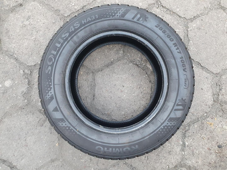 255/60R17 Kumho Solus 4S HA31 opona pojedynka całoroczna 8,0mm P798