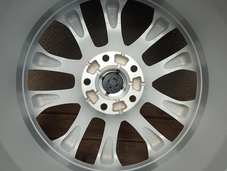 Koła 225/45R17 Toyota Auris et43 5x114,3 Hankook lato nowe