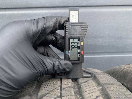 215/65R16 Bridgestone Blizzak Lm-30 komplet opon zima 8,4mm nr648