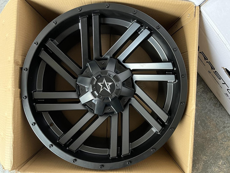 Felgi 20cali Jeep Wrangler Grand Cherokee 5x127 et-24