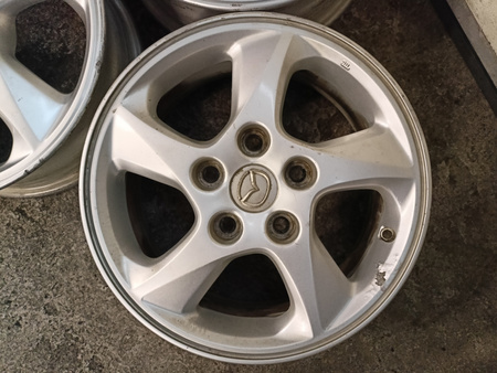 Oryginał felgi 15cali Mazda 3 5 Axela MPV Premacy KIA Mitsubishi
