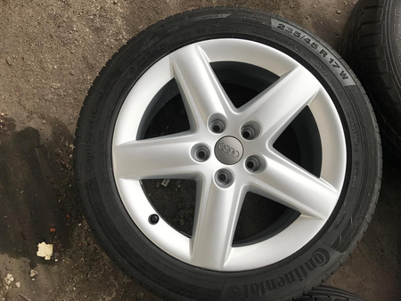 Oryginał koła felgi 235/45 17 cali audi 8P0 A3 S3 A4 B6 B7 Vw passat 6,8mm