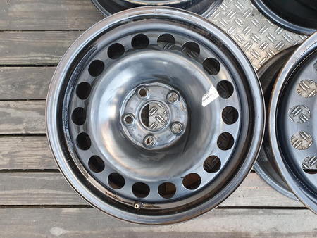 Oryginał felgi stalowe 16cali Skoda Octavia Superb Audi A3 Q2