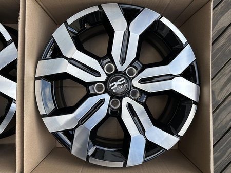 Oryginał felgi aluminiowe 17cali Dacia Duster 5x114,3 ET50